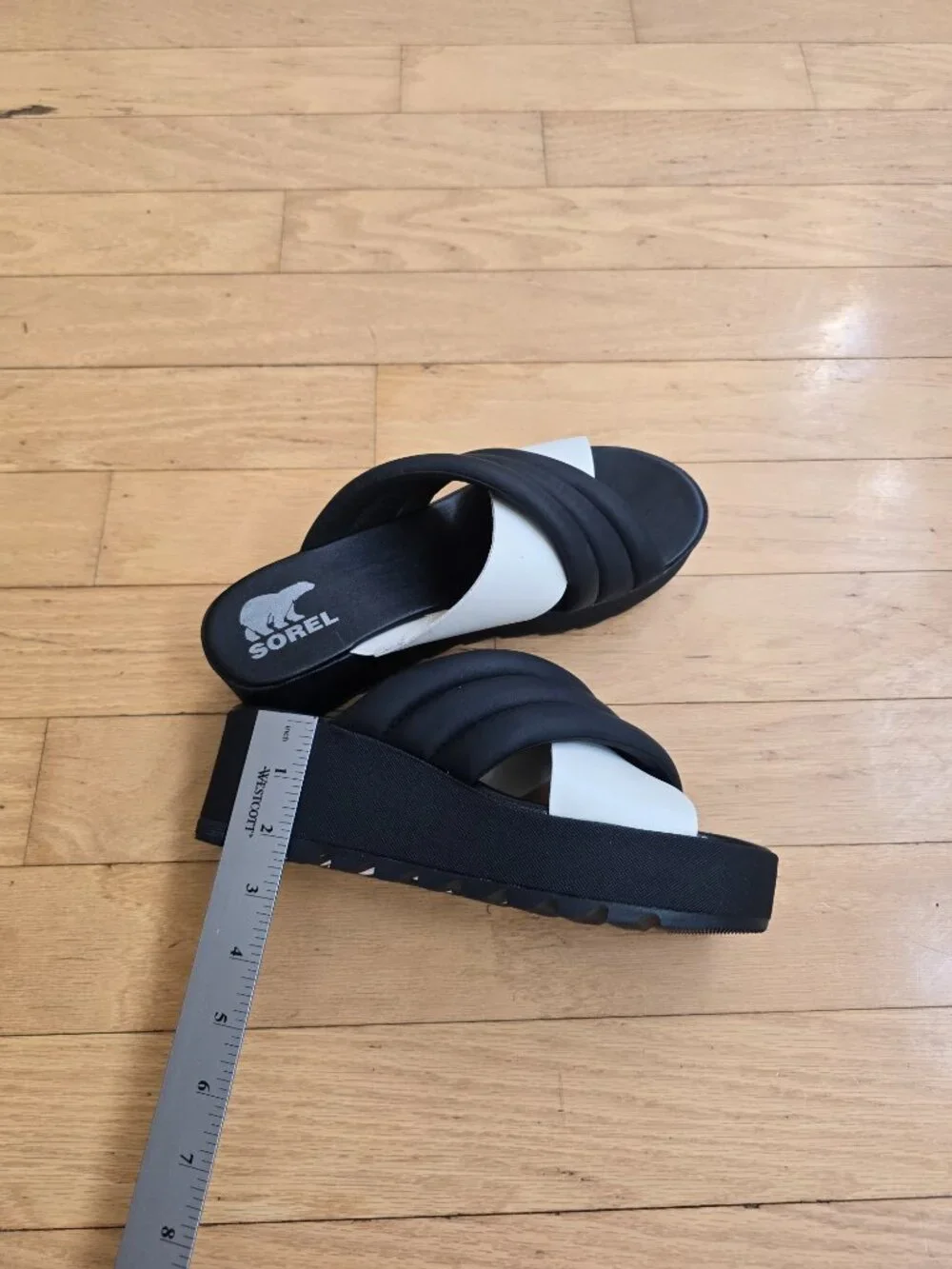 Sorel | Cameron Flatform Puff 'Black Sea Salt' platform sandals | WMS 9.5 - Picture 2 of 10